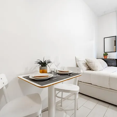 Charming & Cozy Near The Eiffel Tower Appartamento *
